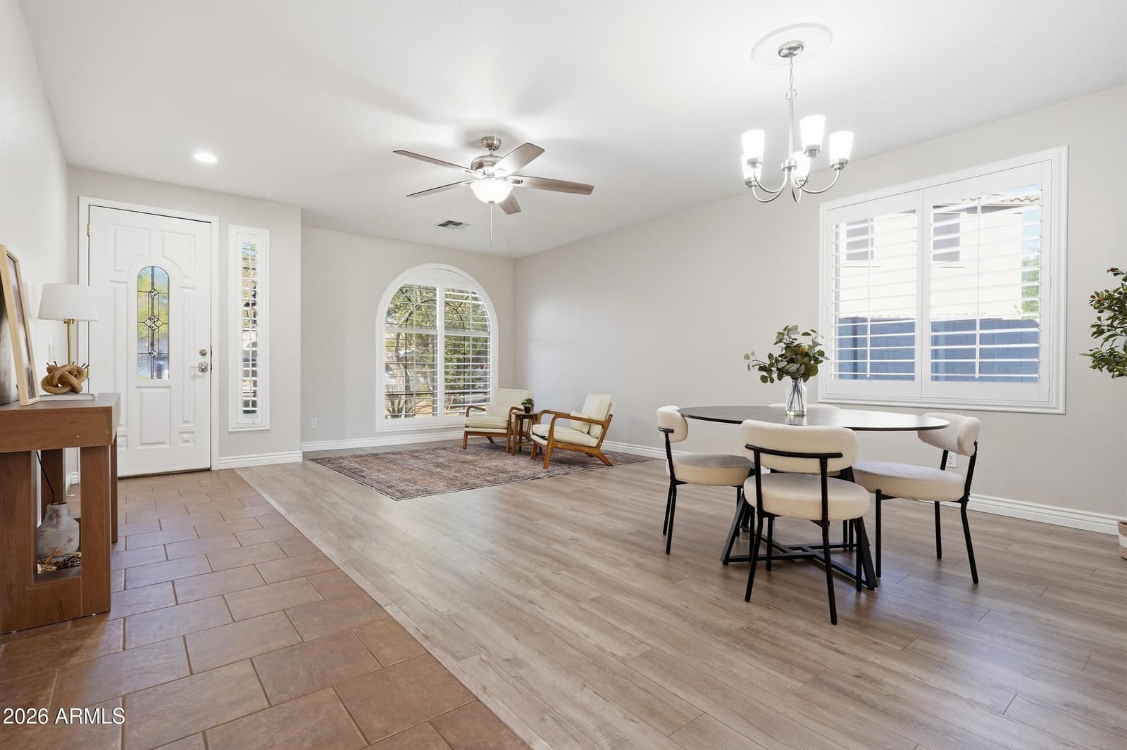8370 W SPUR Drive, Peoria, AZ 85383 — photo 4 of 57