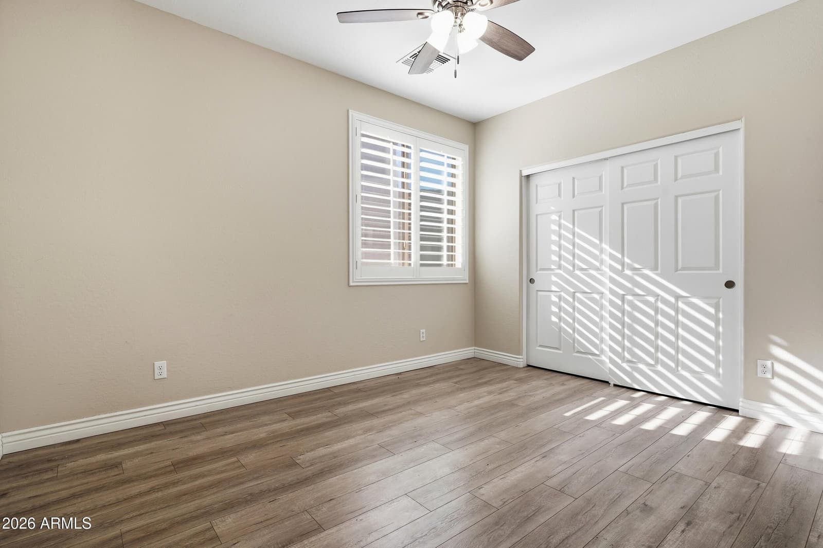 8370 W SPUR Drive, Peoria, AZ 85383 — photo 14 of 57
