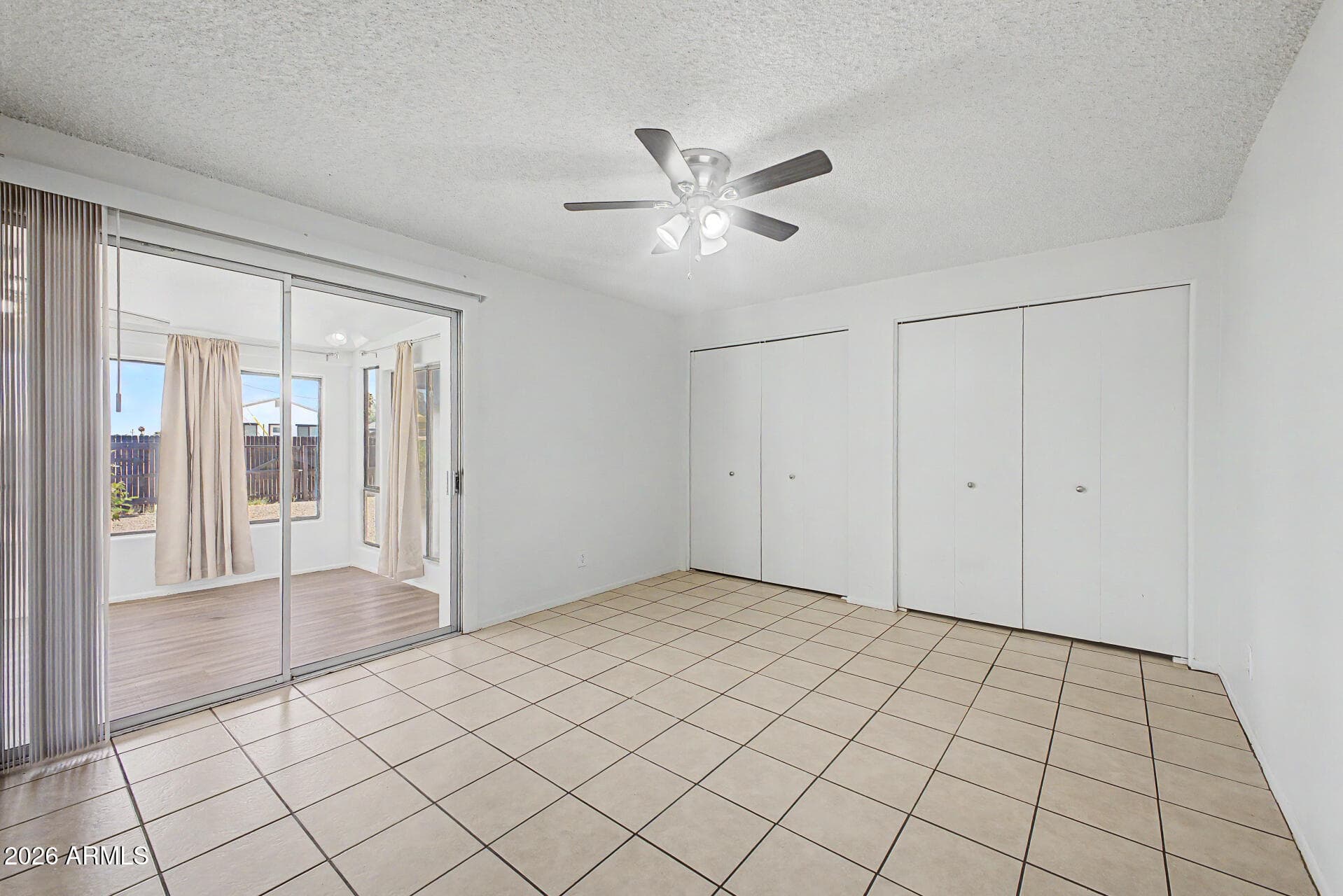 3235 W COUNTRY GABLES Drive, Phoenix, AZ 85053 — photo 15 of 21