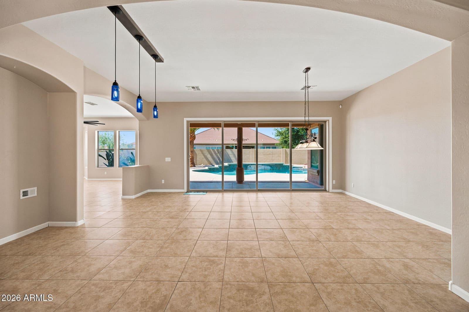 952 E FIELDSTONE Place, Chandler, AZ 85249 — photo 4 of 28