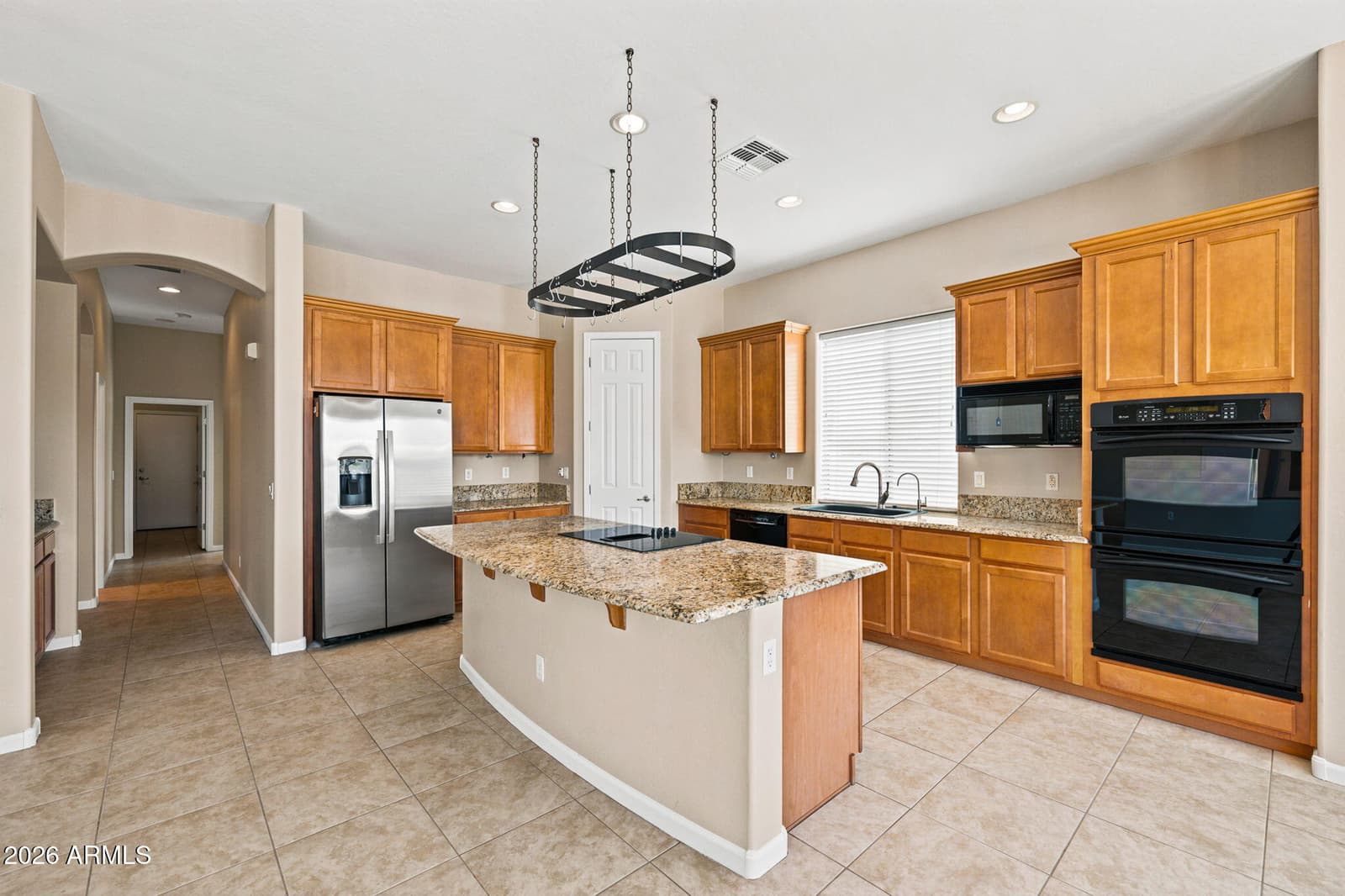 952 E FIELDSTONE Place, Chandler, AZ 85249 — photo 9 of 28