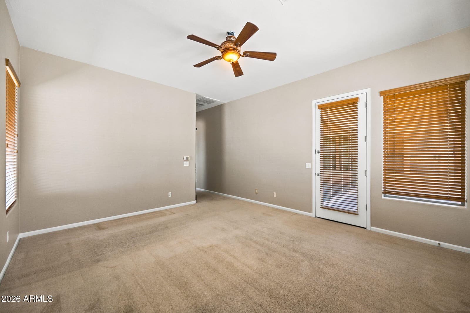 952 E FIELDSTONE Place, Chandler, AZ 85249 — photo 11 of 28