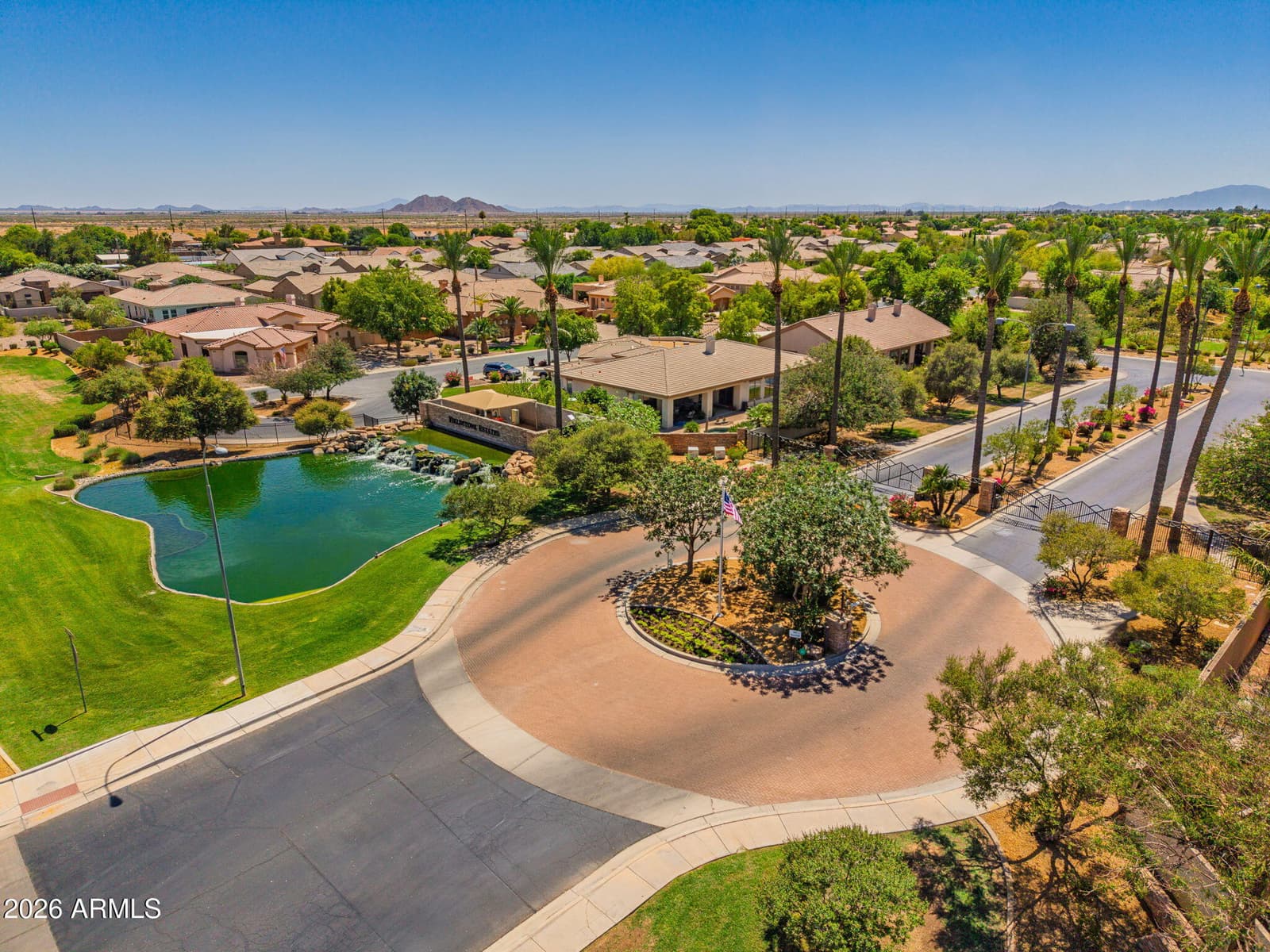 952 E FIELDSTONE Place, Chandler, AZ 85249 — photo 27 of 28