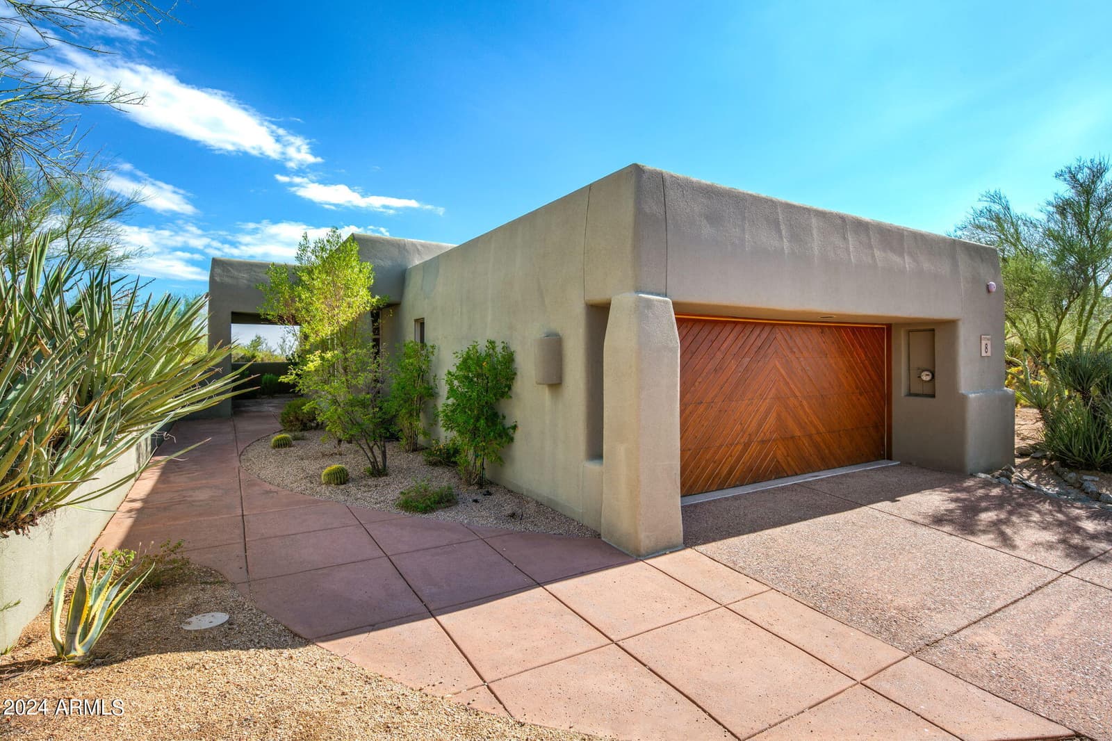 10095 E GRAYTHORN Drive, Scottsdale, AZ 85262 — photo 1 of 35