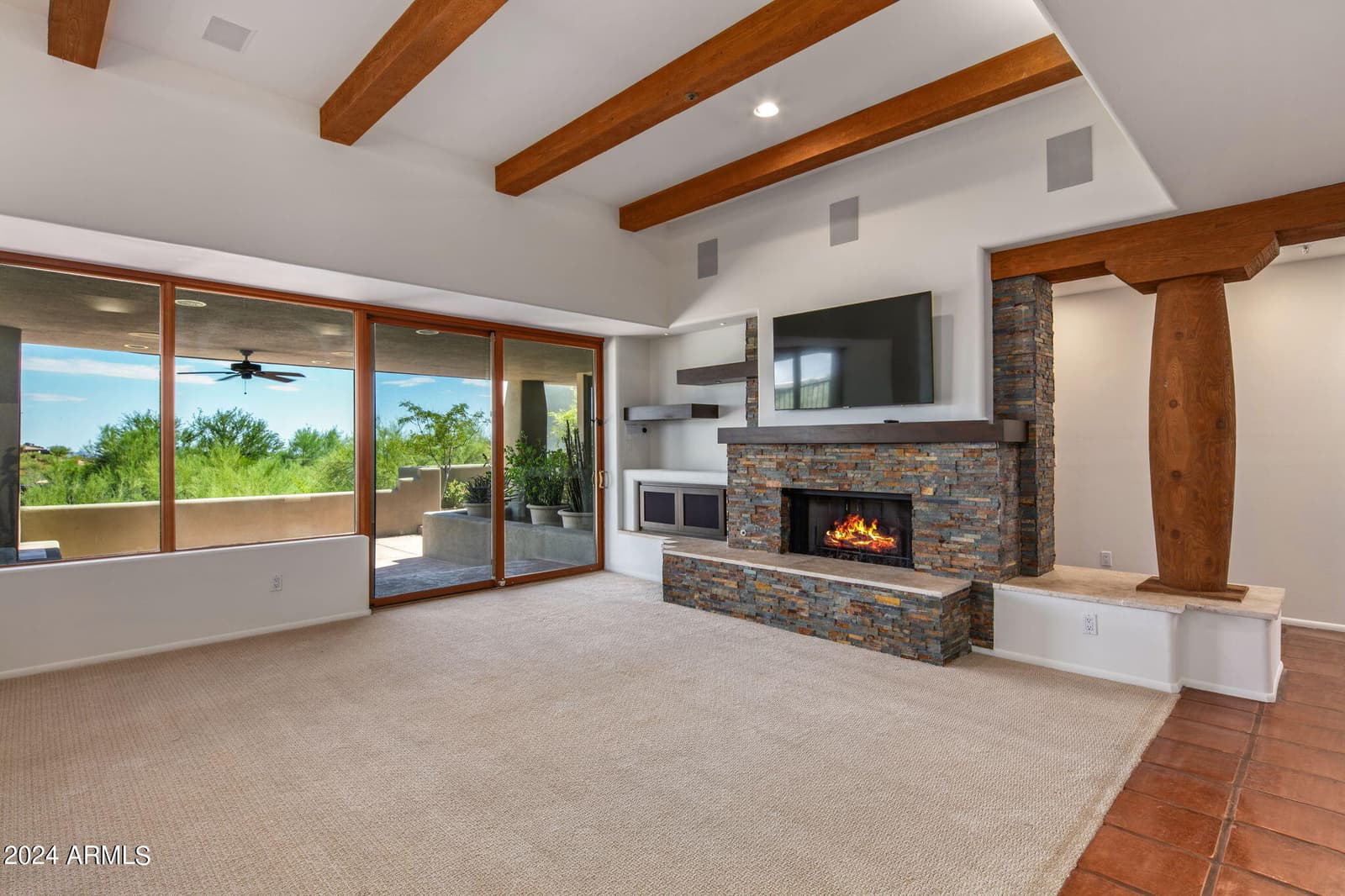 10095 E GRAYTHORN Drive, Scottsdale, AZ 85262 — photo 12 of 35