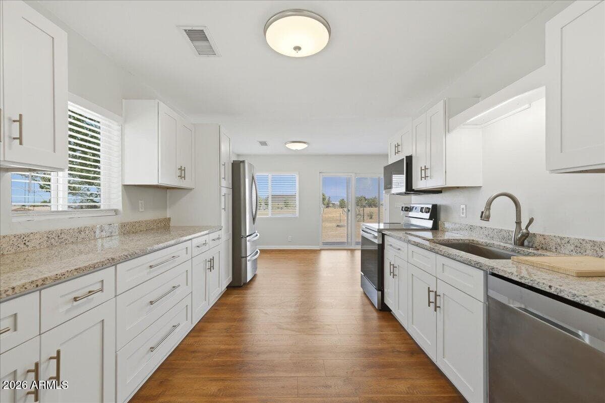 1303 S Road 1 West W, Chino Valley, AZ 86323 — photo 10 of 32