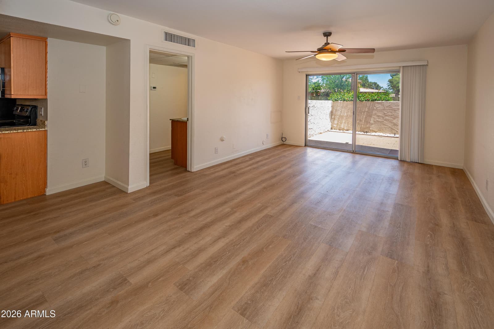 7350 N VIA PASEO DEL SUR R103, Scottsdale, AZ 85258 — photo 3 of 32