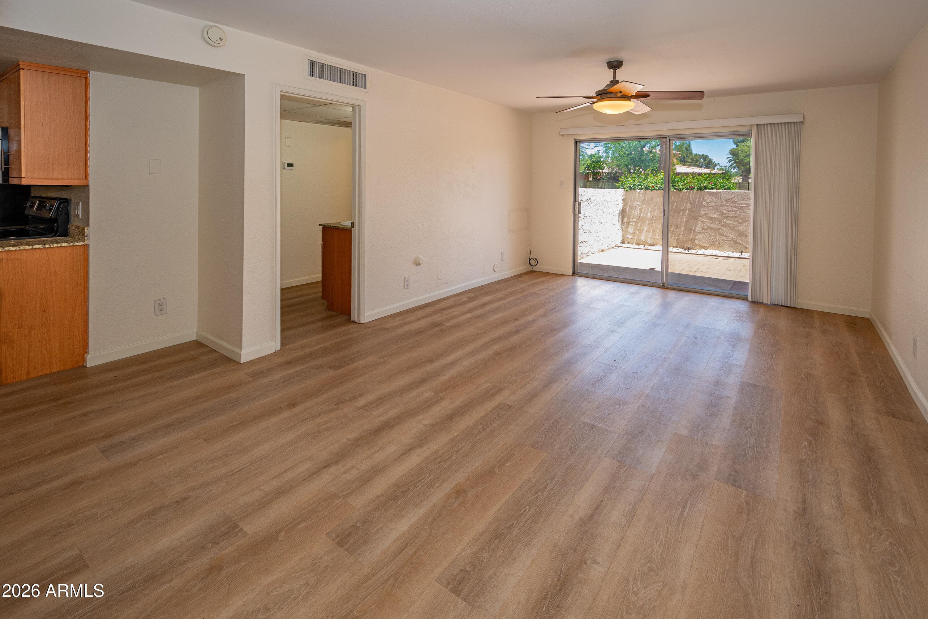 7350 N VIA PASEO DEL SUR R103, Scottsdale, AZ 85258 — photo 3 of 32