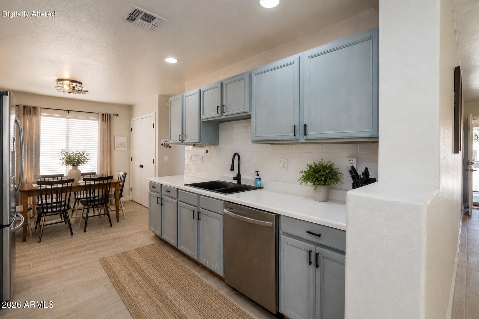 1239 E FREMONT Road, Phoenix, AZ 85042 — photo 10 of 20