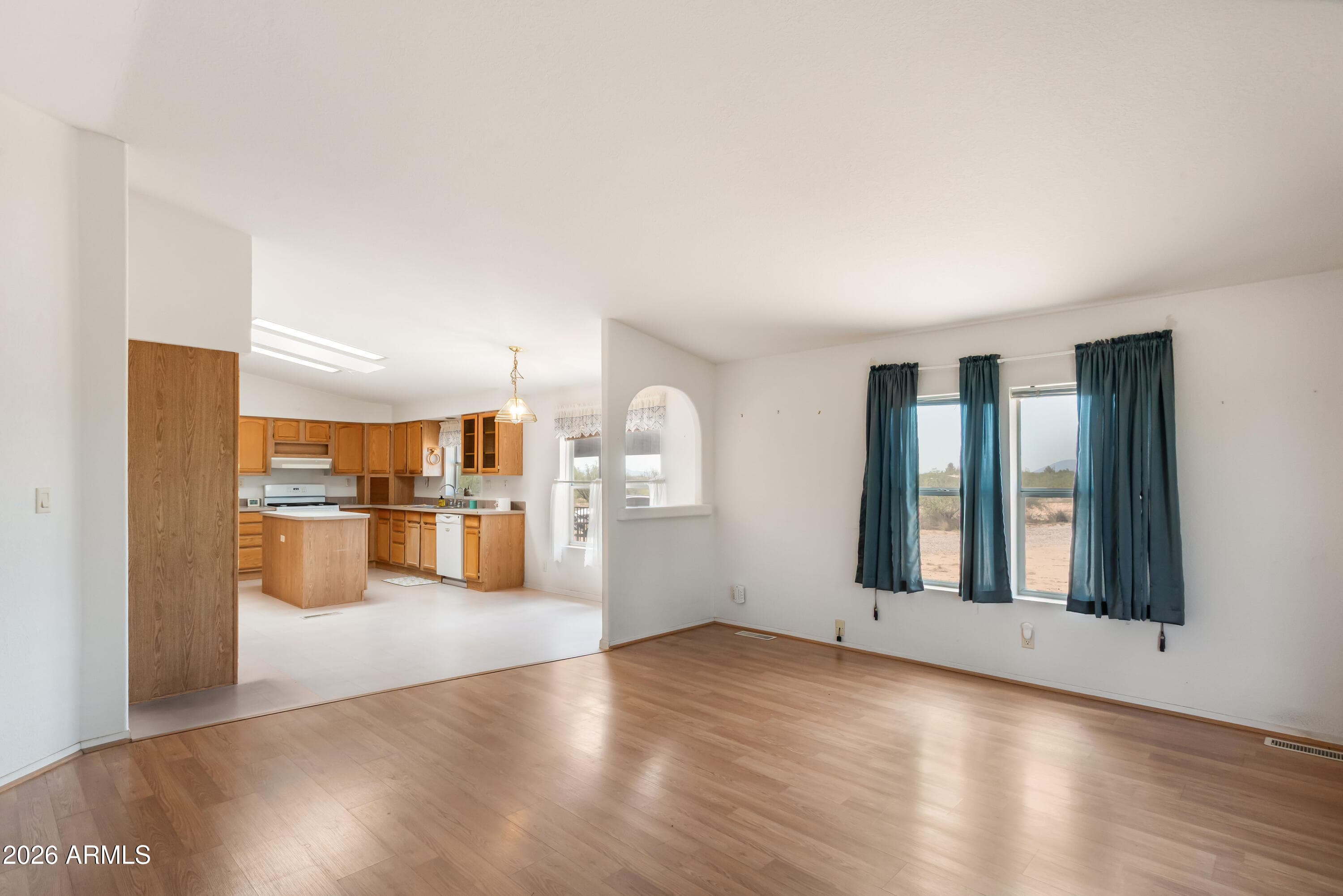 401 E CAMINO DE TUNDRA, Huachuca City, AZ 85616 — photo 16 of 35