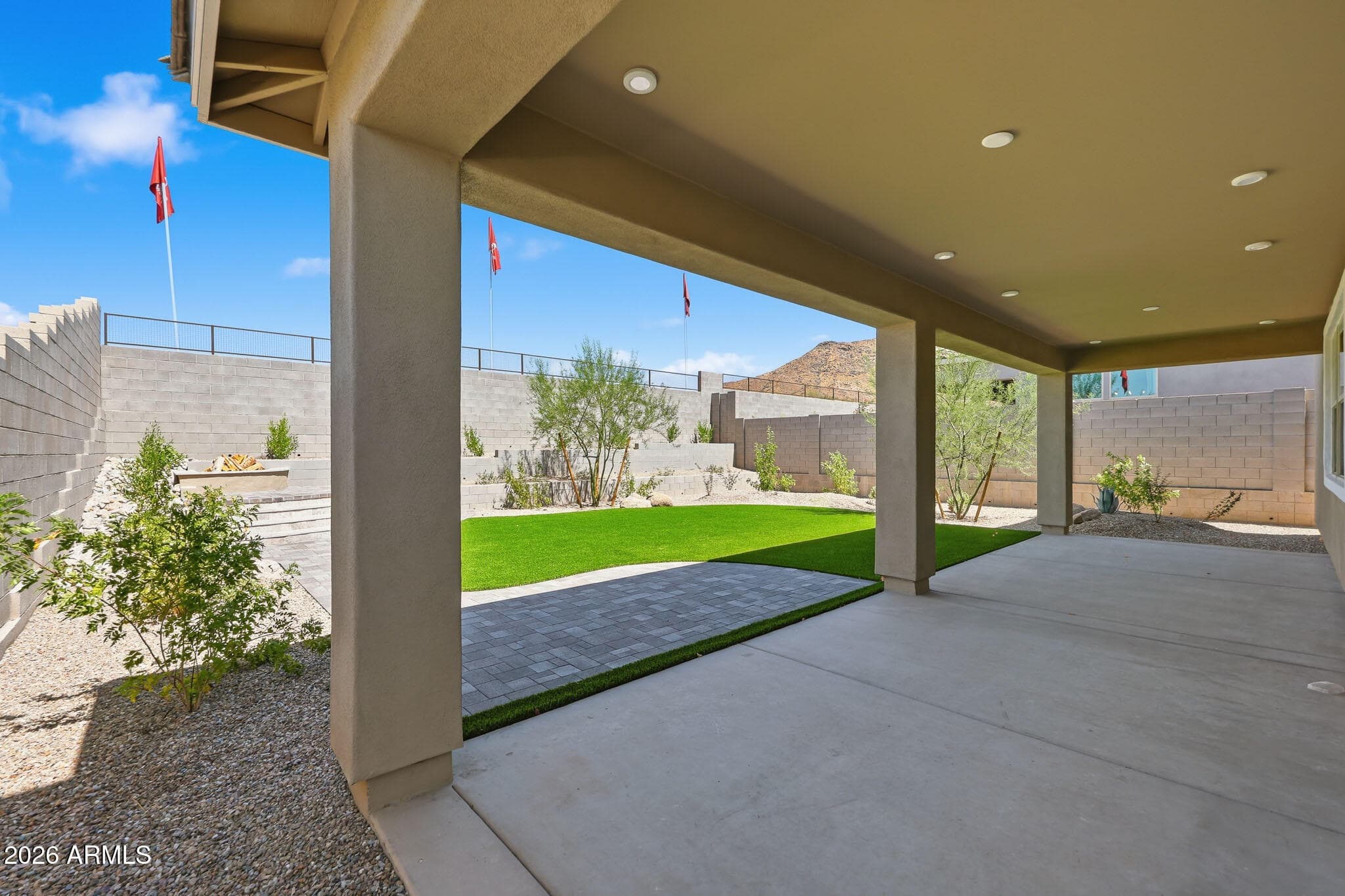 10223 S 20th Lane, Phoenix, AZ 85041 — photo 21 of 55