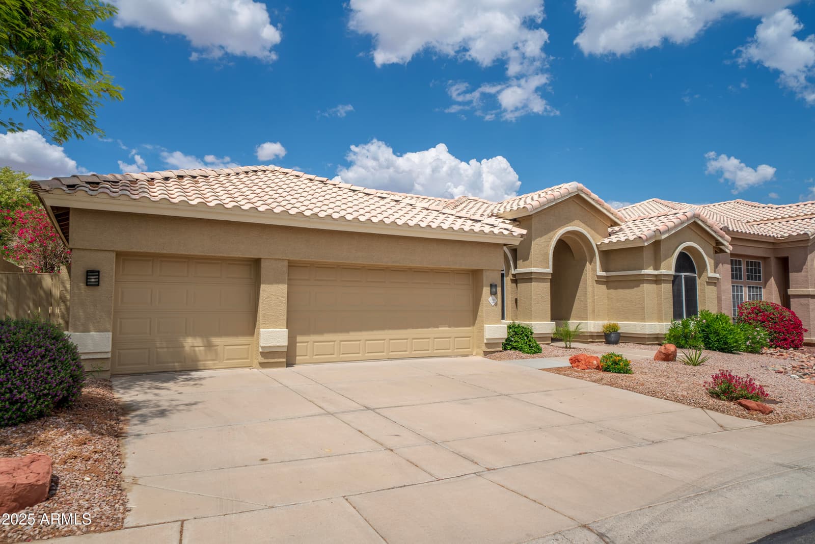 6388 W DONALD Drive, Glendale, AZ 85310 — photo 2 of 112