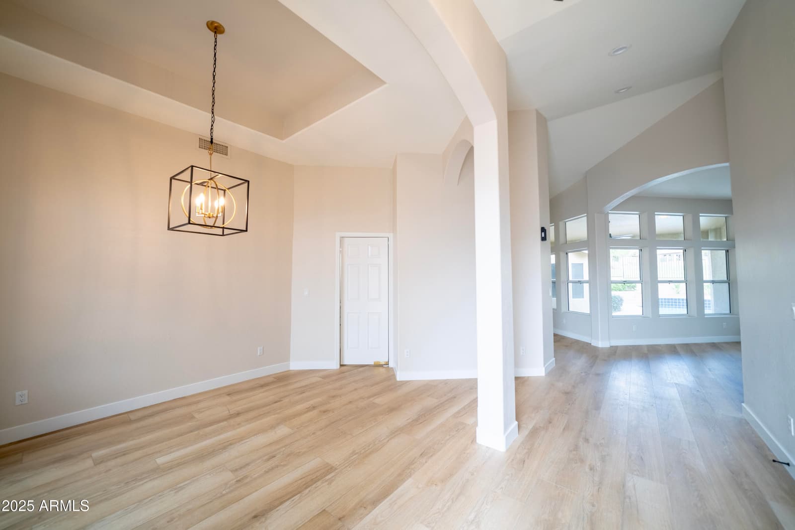 6388 W DONALD Drive, Glendale, AZ 85310 — photo 11 of 112