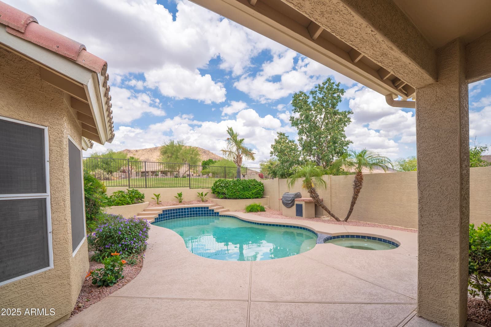 6388 W DONALD Drive, Glendale, AZ 85310 — photo 15 of 112