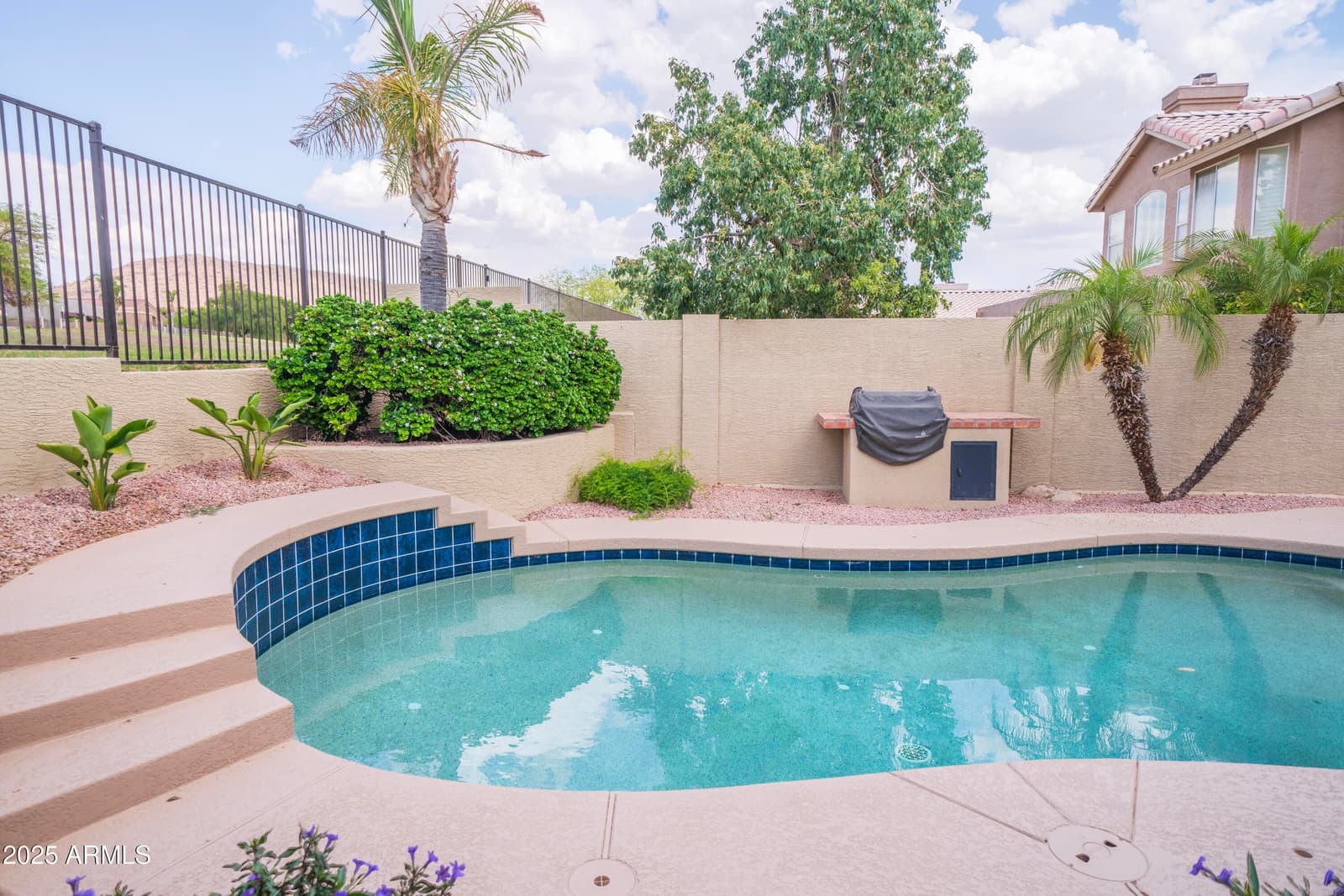 6388 W DONALD Drive, Glendale, AZ 85310 — photo 16 of 112