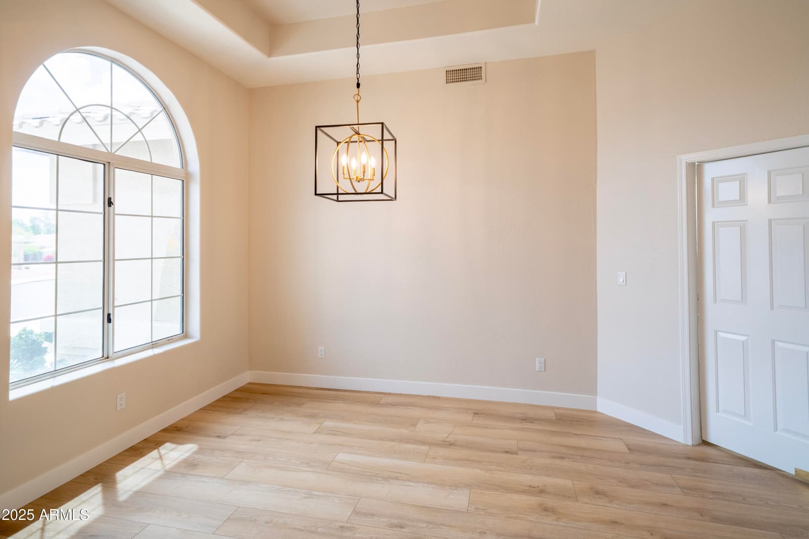 6388 W DONALD Drive, Glendale, AZ 85310 — photo 20 of 112