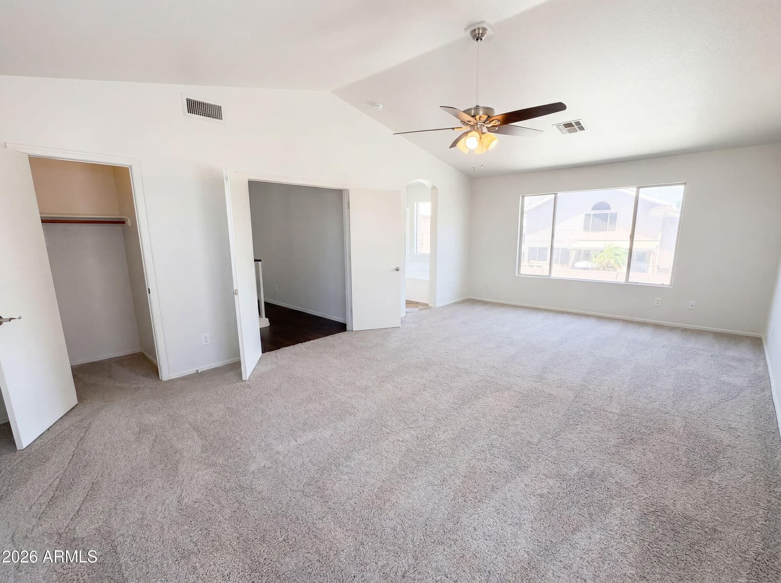 10860 W LONE CACTUS Drive, Peoria, AZ 85373 — photo 4 of 27