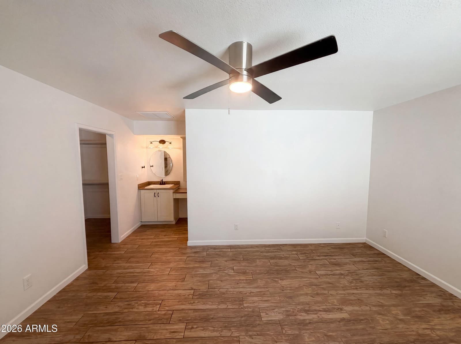 16207 N 11TH Place, Phoenix, AZ 85022 — photo 4 of 23