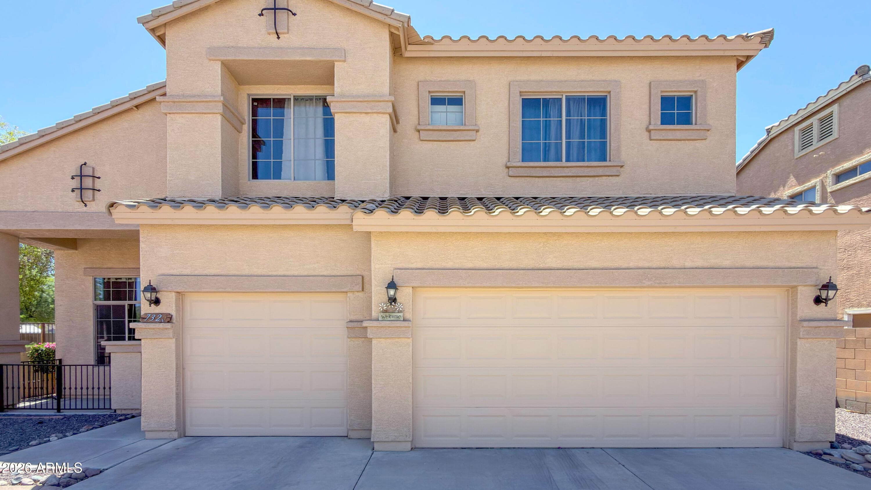 7320 S 15TH Drive, Phoenix, AZ 85041 — photo 6 of 36