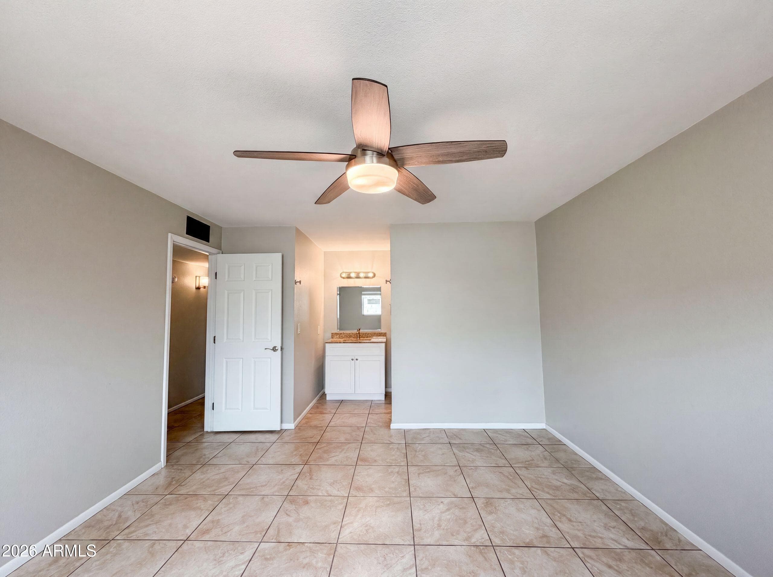 1725 N DATE 70, Mesa, AZ 85201 — photo 8 of 17