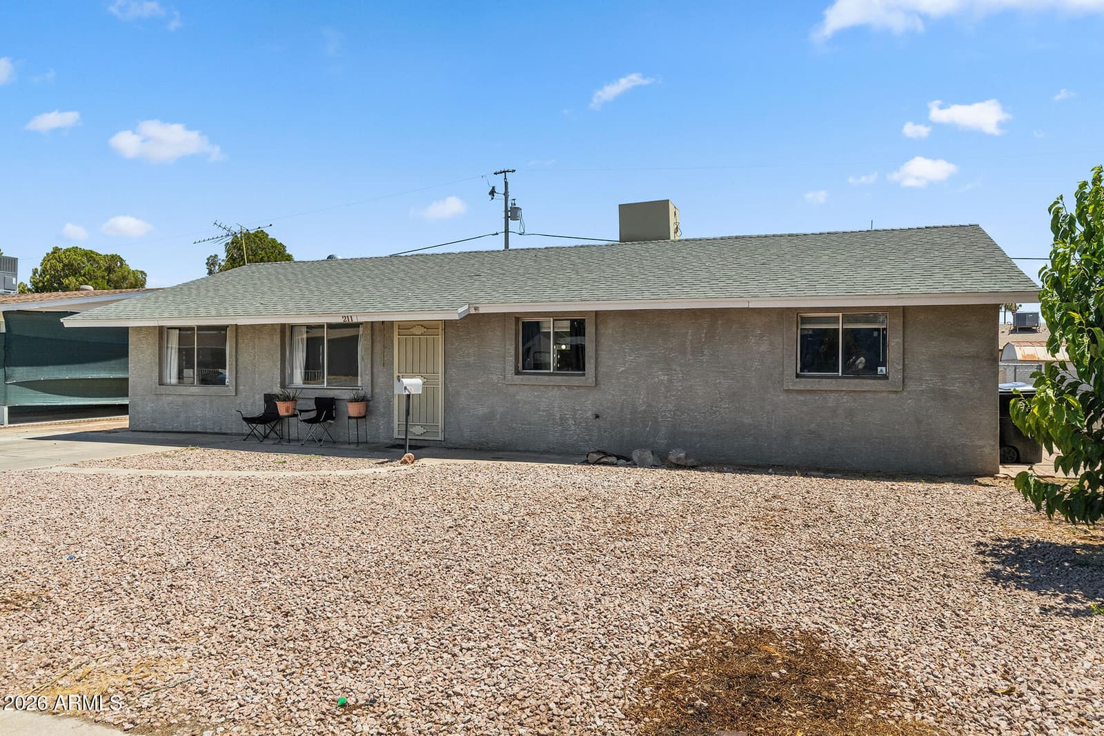 211 W BRINKER Drive, Avondale, AZ 85323
