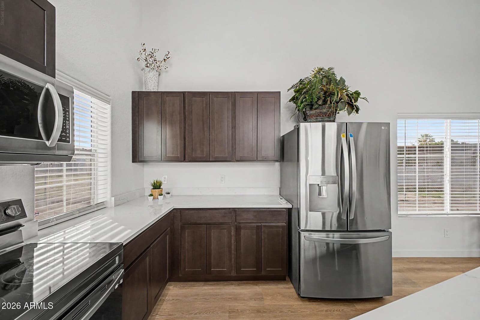 8020 S 12th Street, Phoenix, AZ 85042 — photo 10 of 46