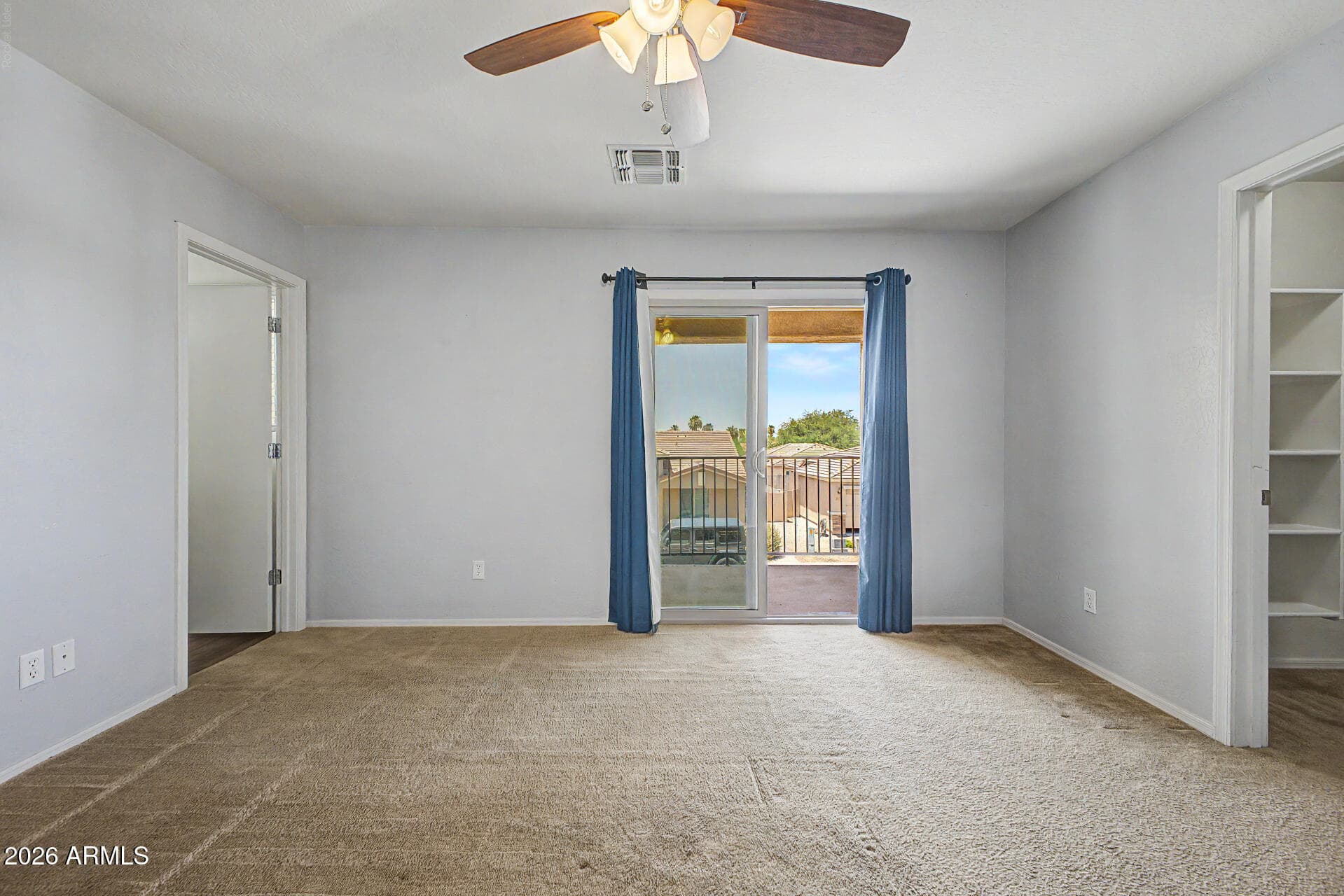 2569 S CHAPARRAL Road, Apache Junction, AZ 85119 — photo 10 of 29