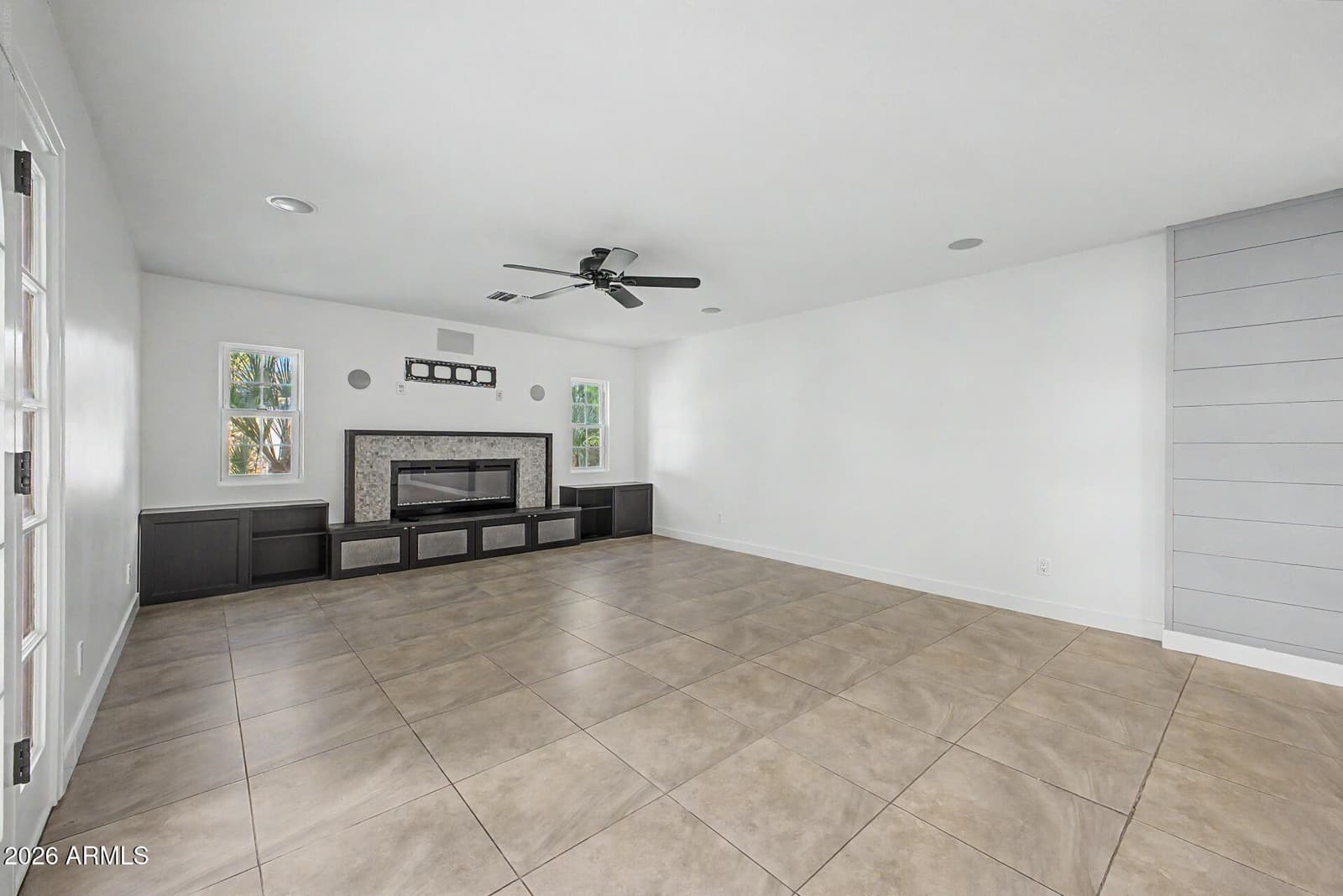 2635 S BROOKS Circle, Mesa, AZ 85202 — photo 13 of 44