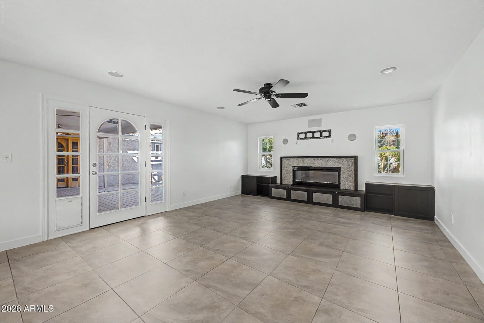 2635 S BROOKS Circle, Mesa, AZ 85202 — photo 14 of 44