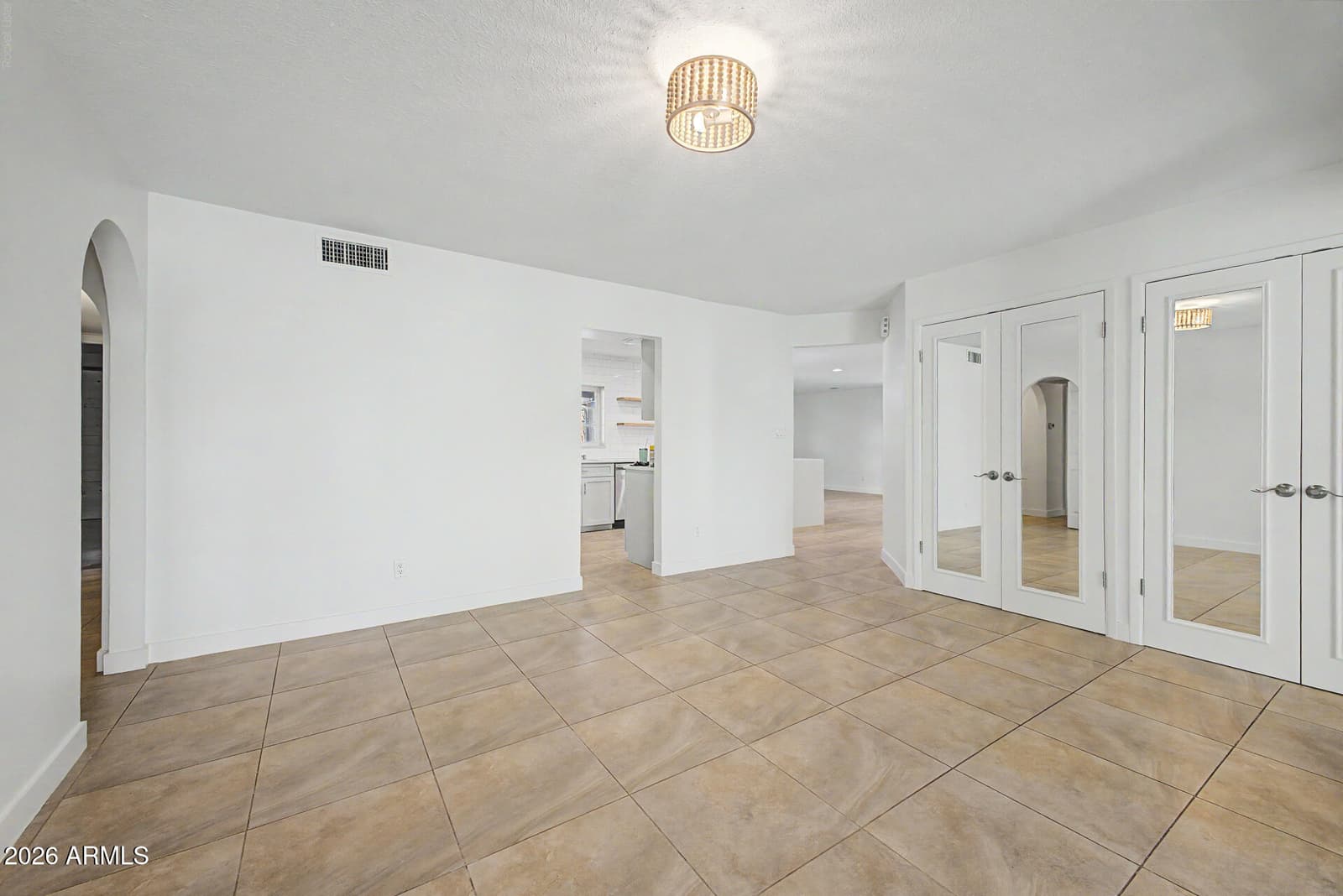 2635 S BROOKS Circle, Mesa, AZ 85202 — photo 11 of 44