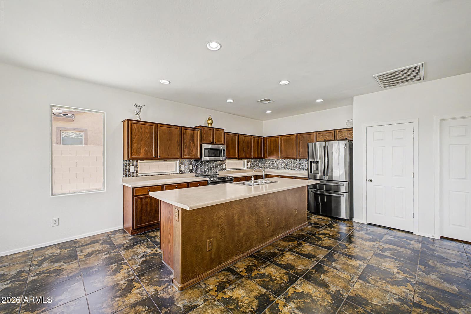 23639 W CHICKASAW Street, Buckeye, AZ 85326 — photo 10 of 39