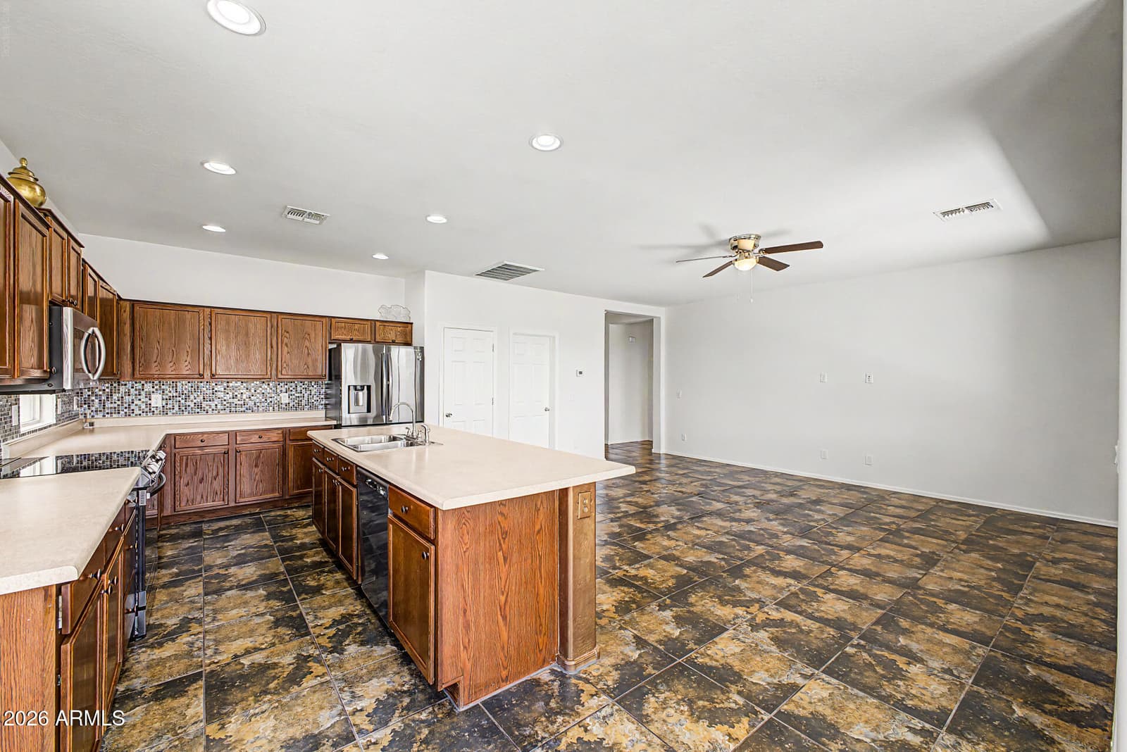 23639 W CHICKASAW Street, Buckeye, AZ 85326 — photo 11 of 39