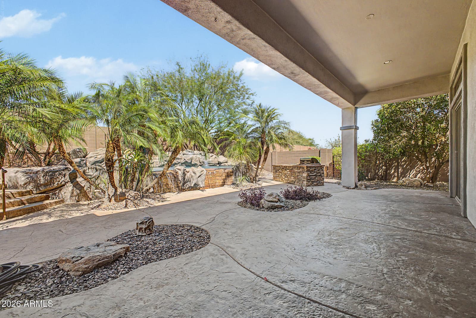 41907 N MOSS SPRINGS Road, Anthem, AZ 85086 — photo 13 of 86