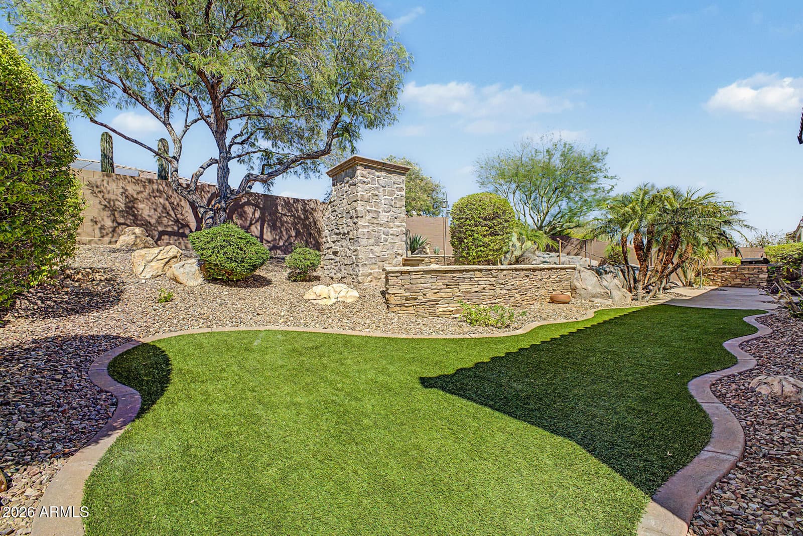 41907 N MOSS SPRINGS Road, Anthem, AZ 85086 — photo 33 of 86