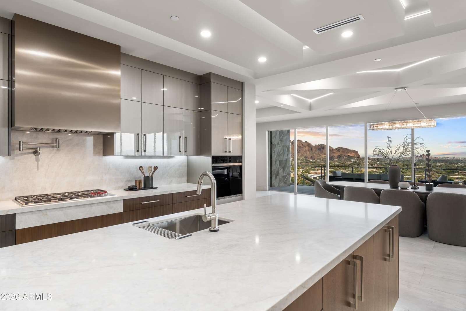 6800 N 39TH Place, Paradise Valley, AZ 85253 — photo 20 of 108