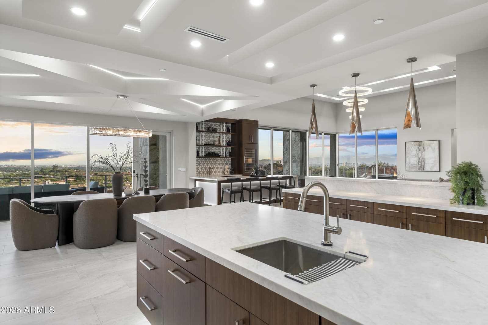 6800 N 39TH Place, Paradise Valley, AZ 85253 — photo 22 of 108