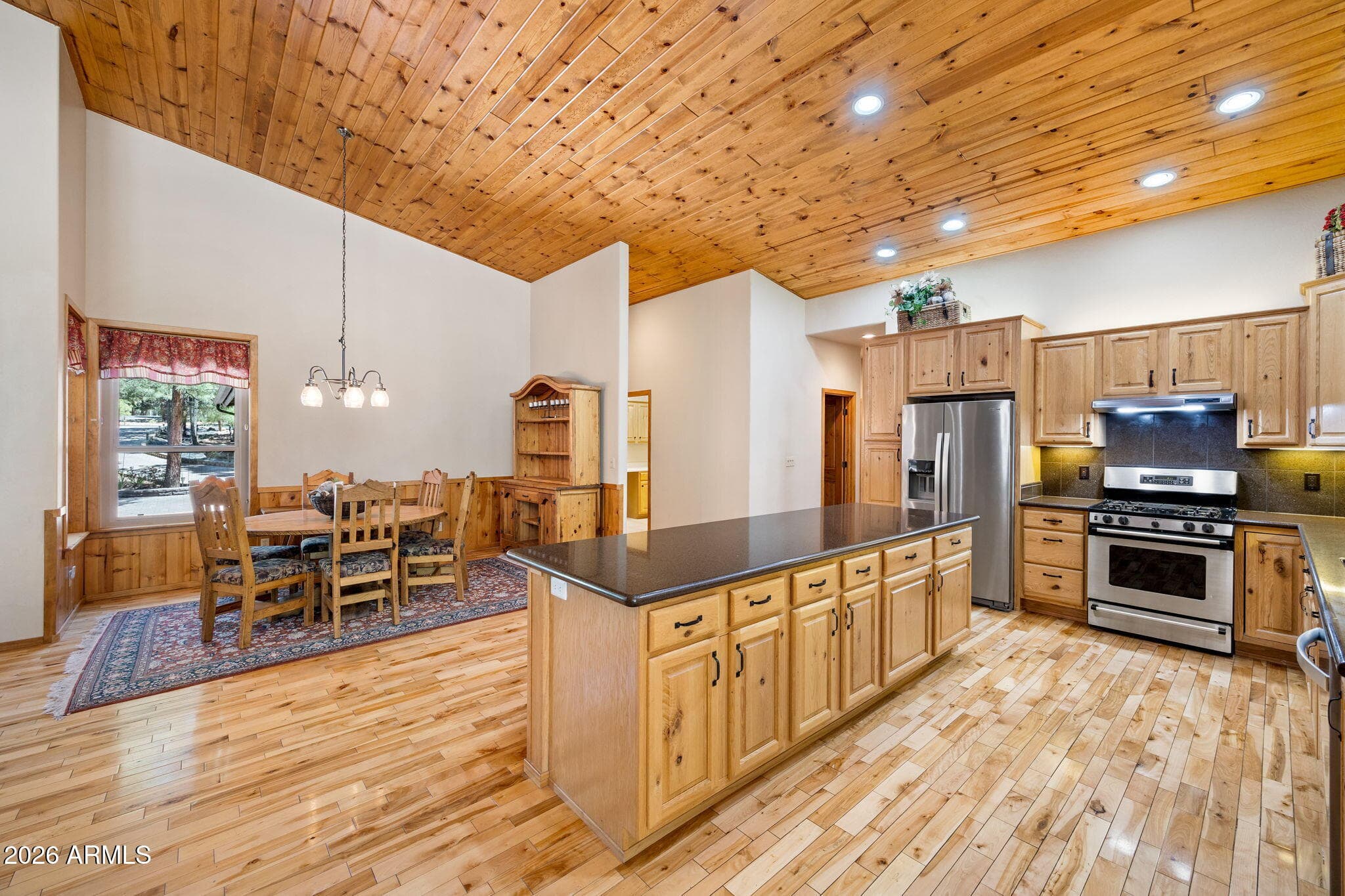 4000 W NINEBARK Lane, Show Low, AZ 85901 — photo 8 of 63