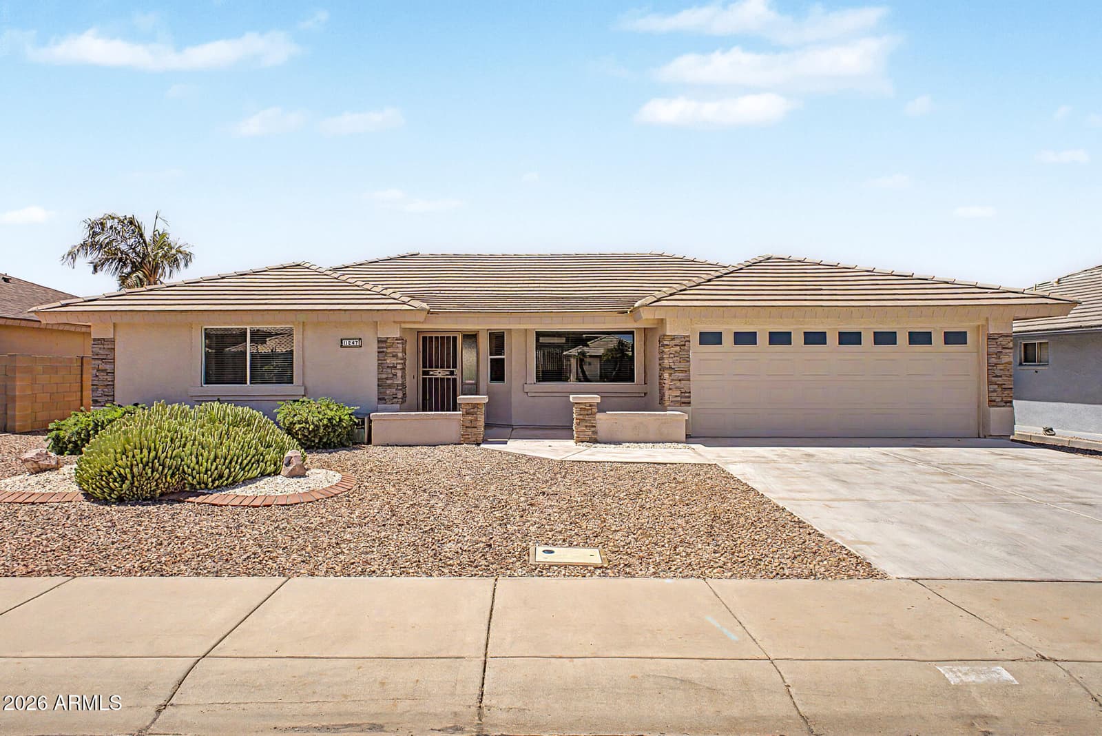 11247 E MEDINA Avenue, Mesa, AZ 85209 — photo 1 of 31