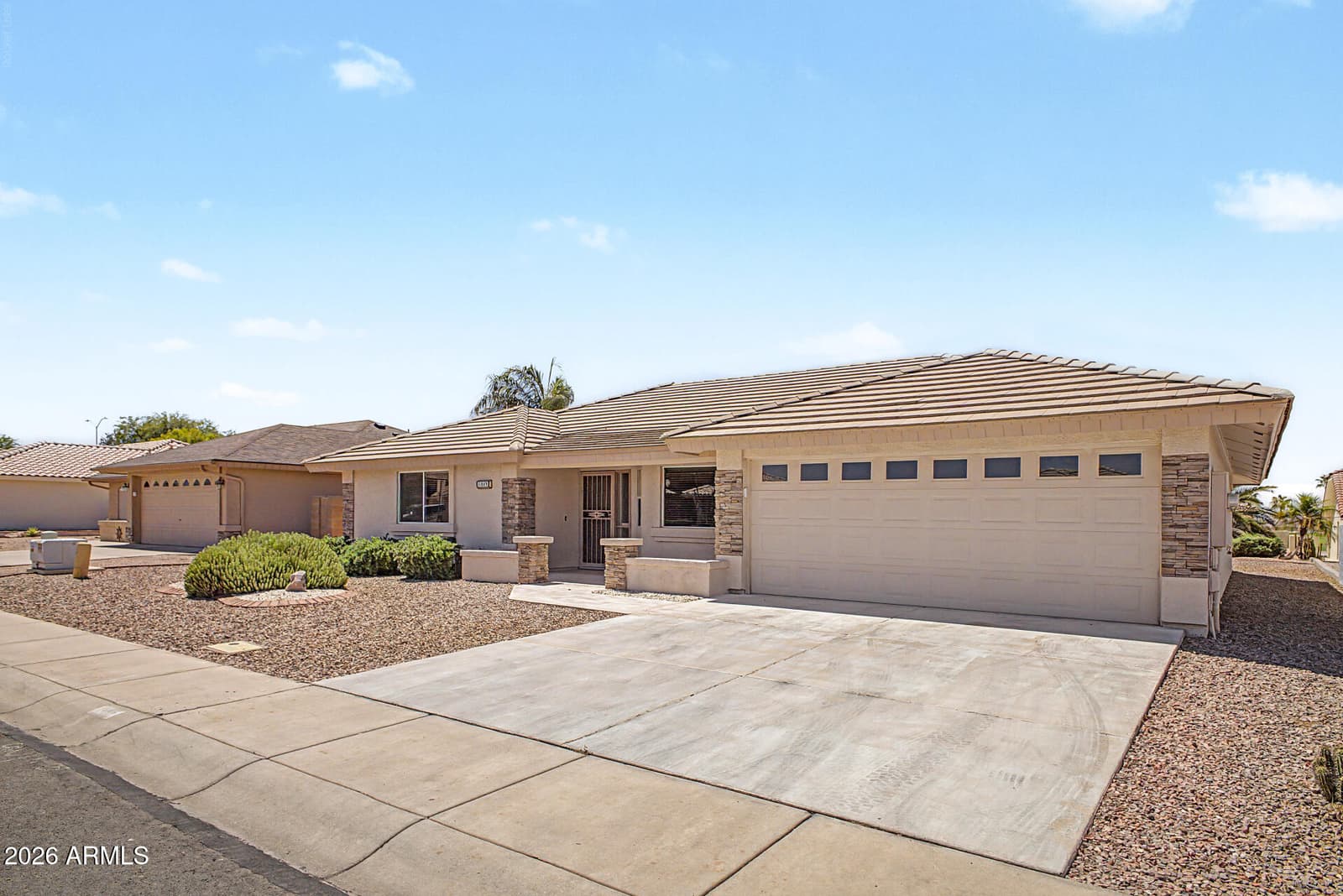 11247 E MEDINA Avenue, Mesa, AZ 85209 — photo 3 of 31