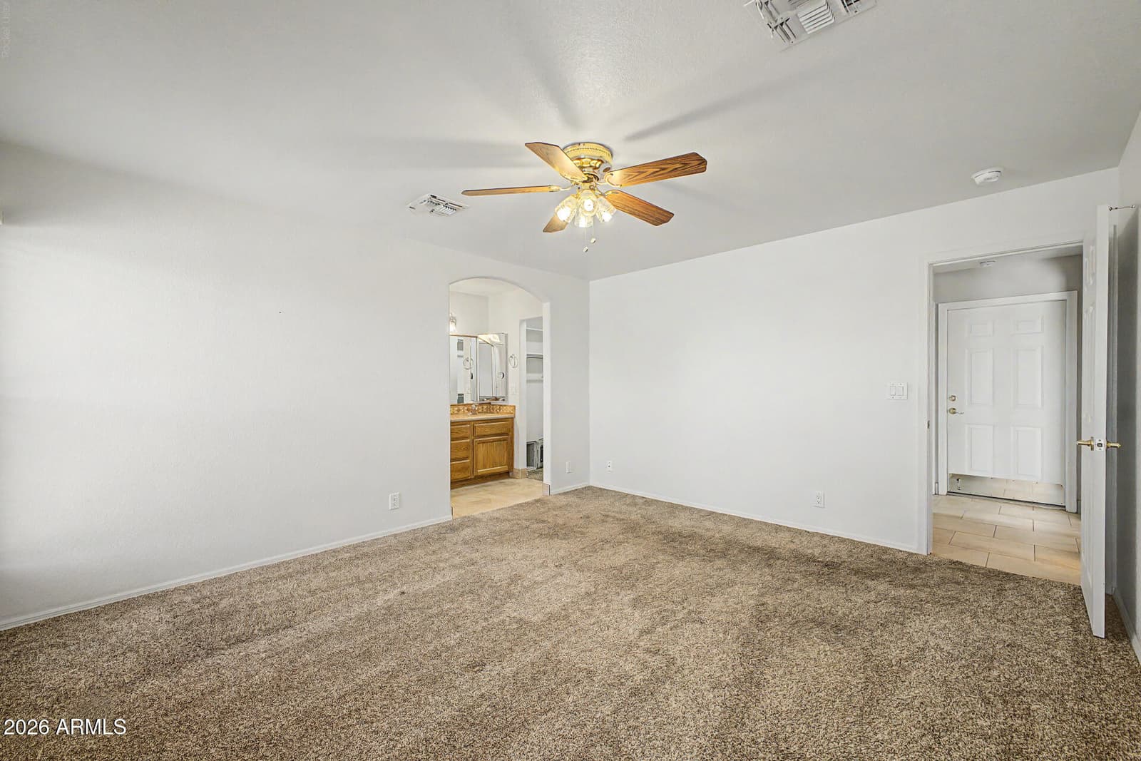 11247 E MEDINA Avenue, Mesa, AZ 85209 — photo 15 of 31
