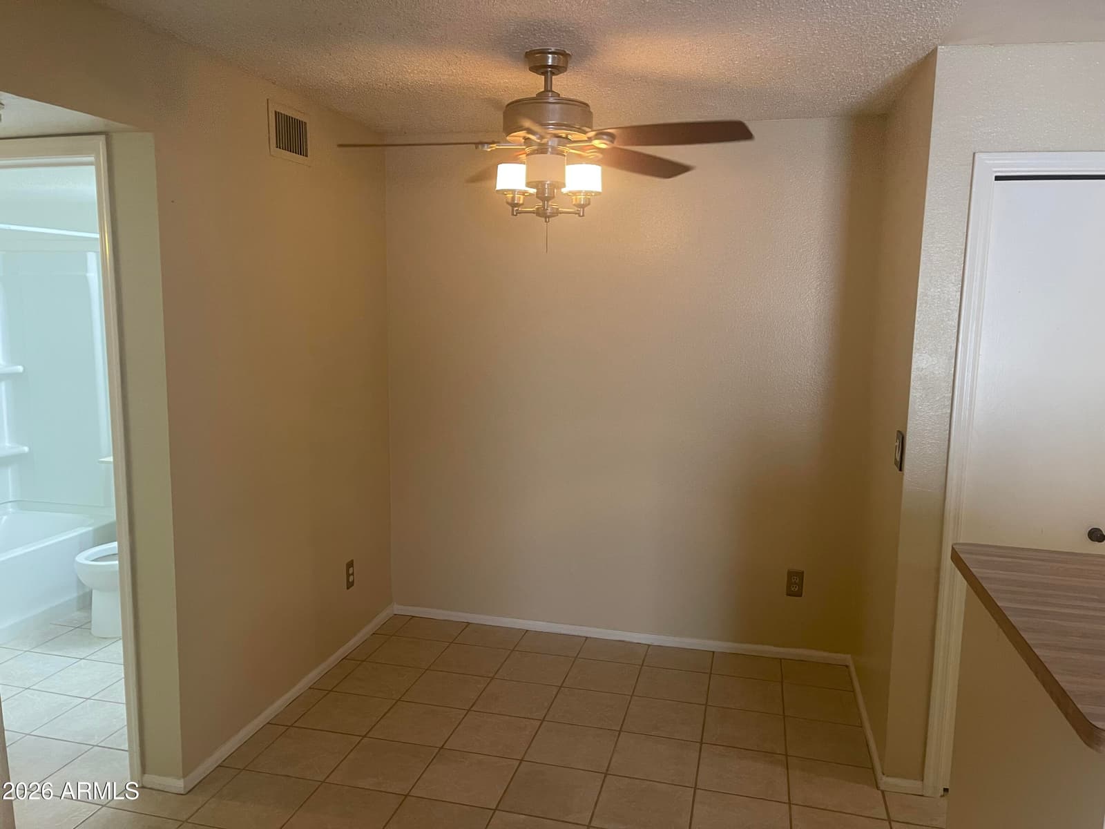 533 W GUADALUPE Road 1066, Mesa, AZ 85210 — photo 3 of 18