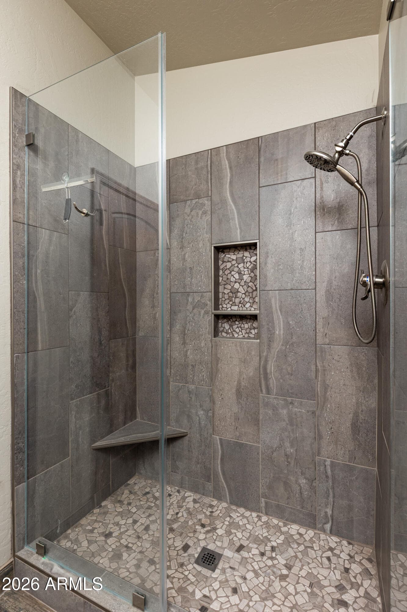 4008 E LARIAT Lane, Phoenix, AZ 85050 — photo 25 of 45