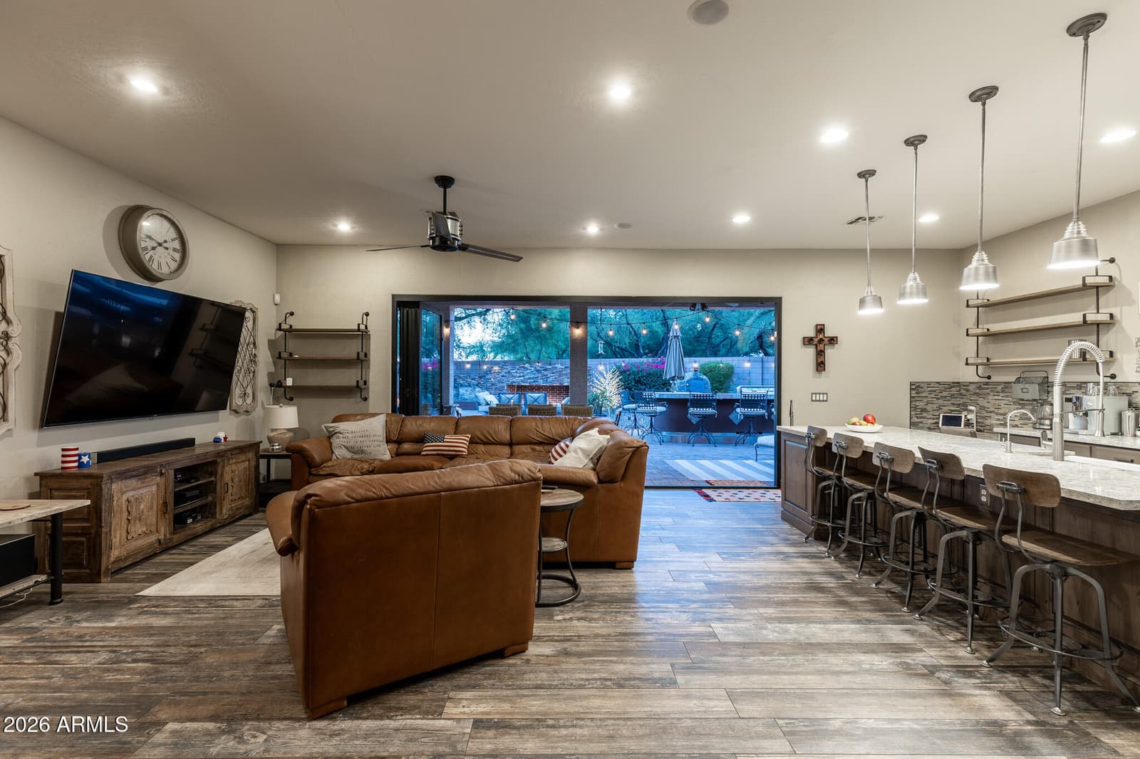 4008 E LARIAT Lane, Phoenix, AZ 85050 — photo 29 of 45