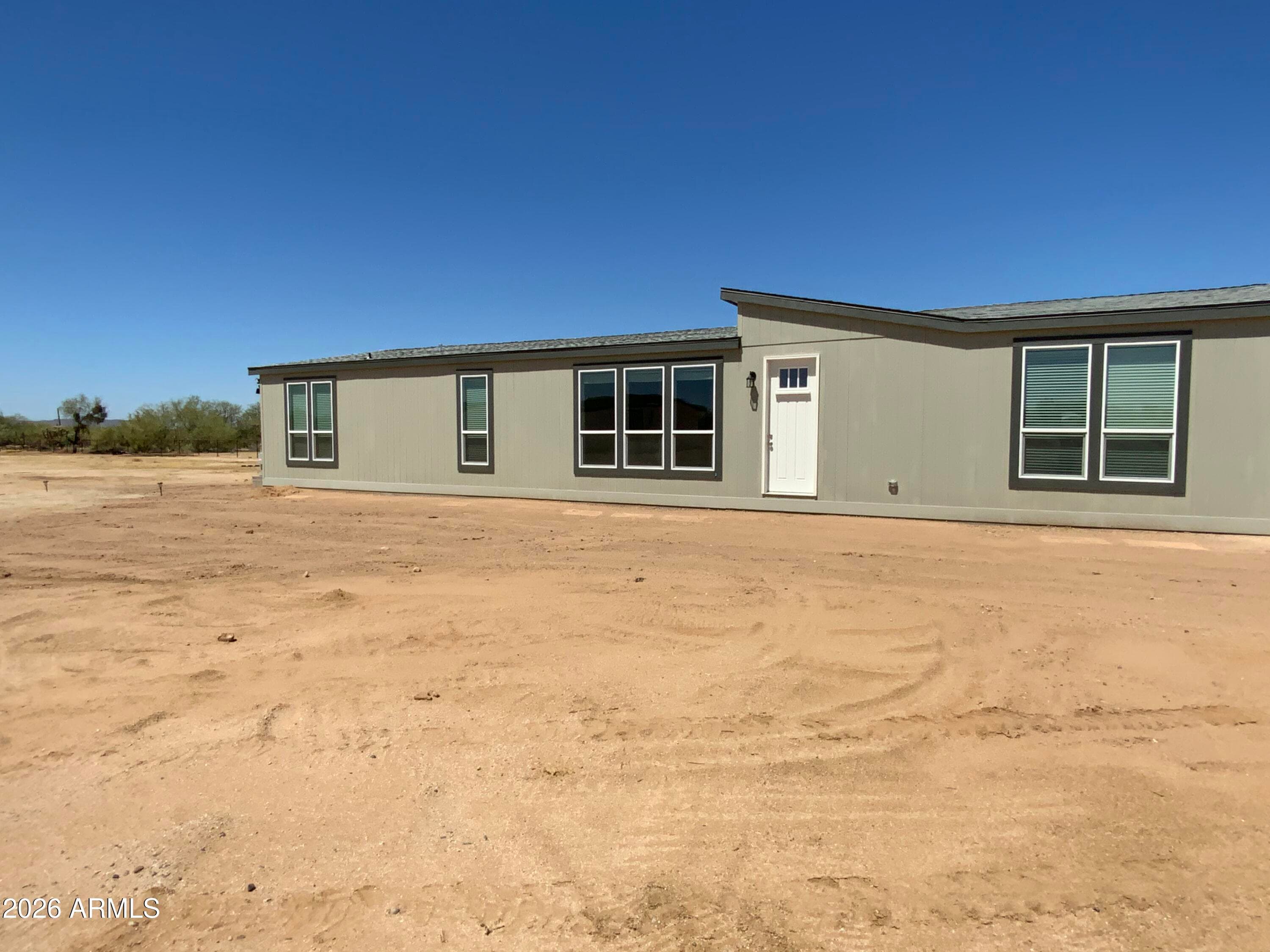 24046 E CHOLLA Road, Florence, AZ 85132 — photo 2 of 18