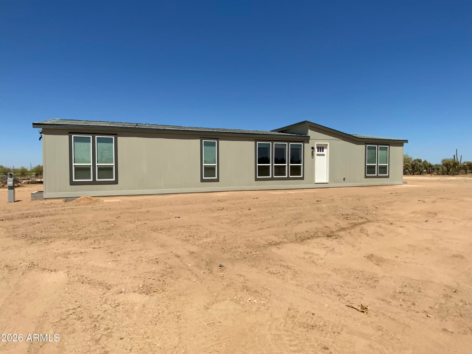 24046 E CHOLLA Road, Florence, AZ 85132 — photo 3 of 18