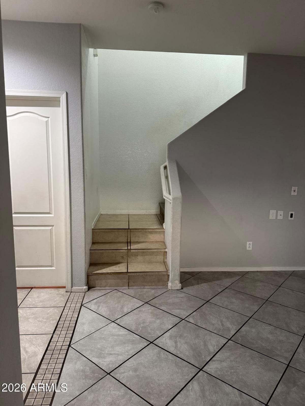18530 W LEGEND Drive, Surprise, AZ 85374 — photo 10 of 19