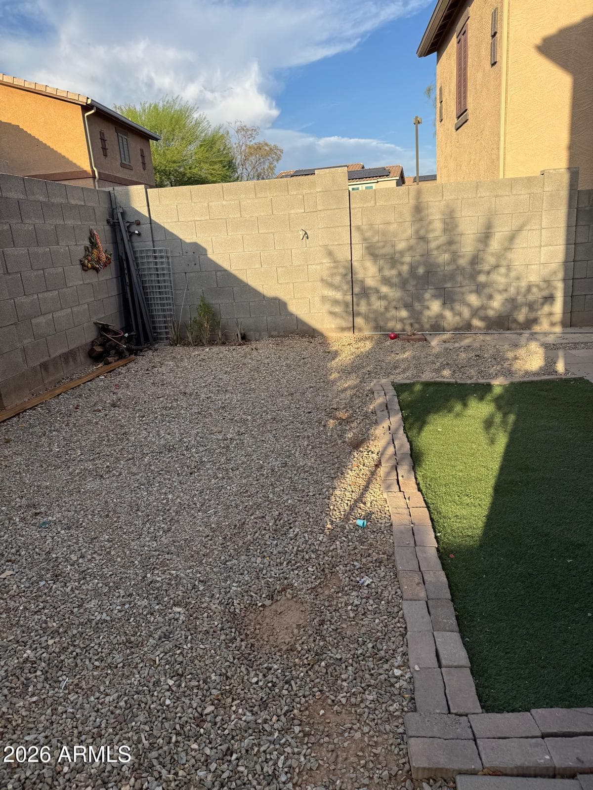18530 W LEGEND Drive, Surprise, AZ 85374 — photo 8 of 19