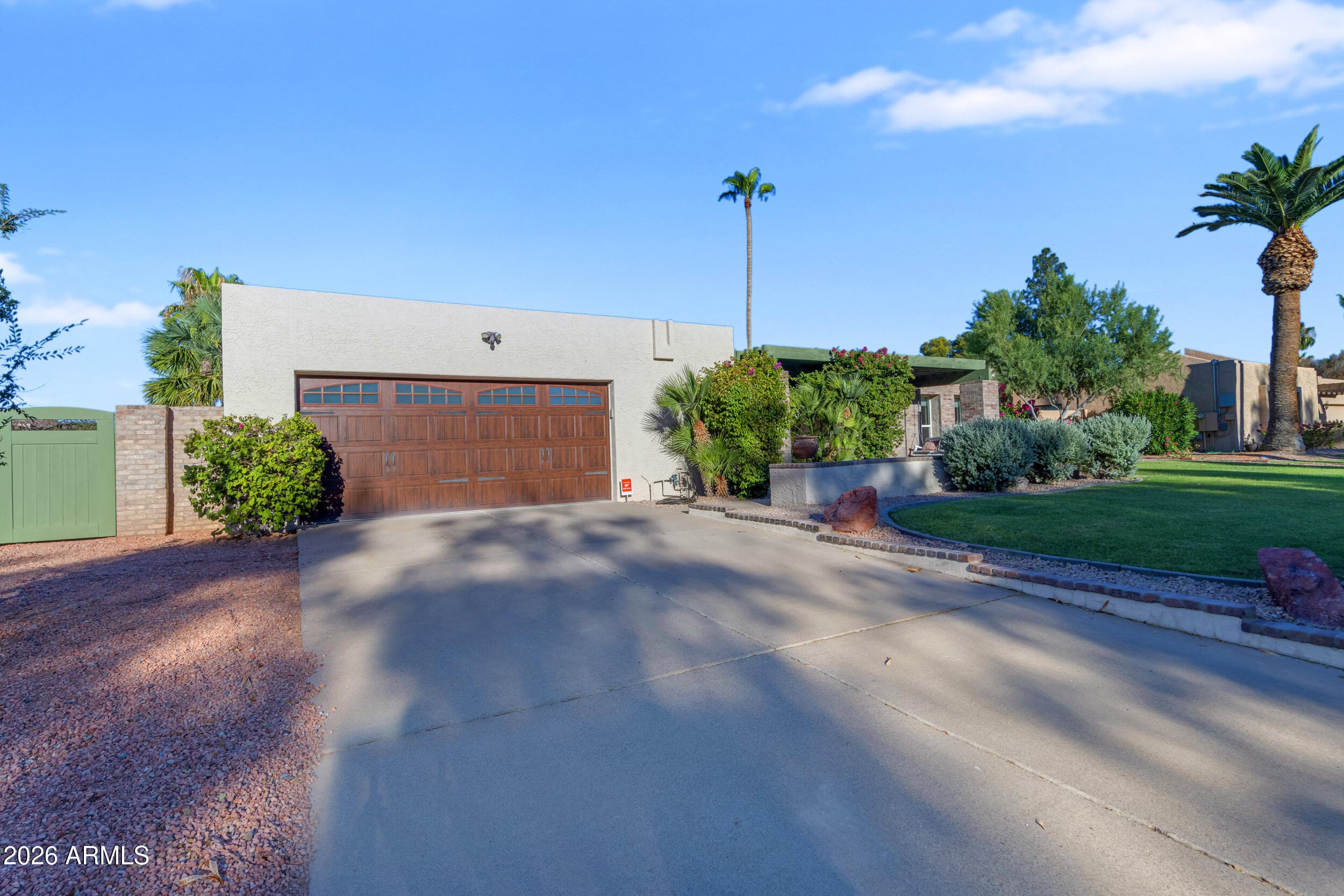 6409 S HAZELTON Lane, Tempe, AZ 85283 — photo 55 of 66