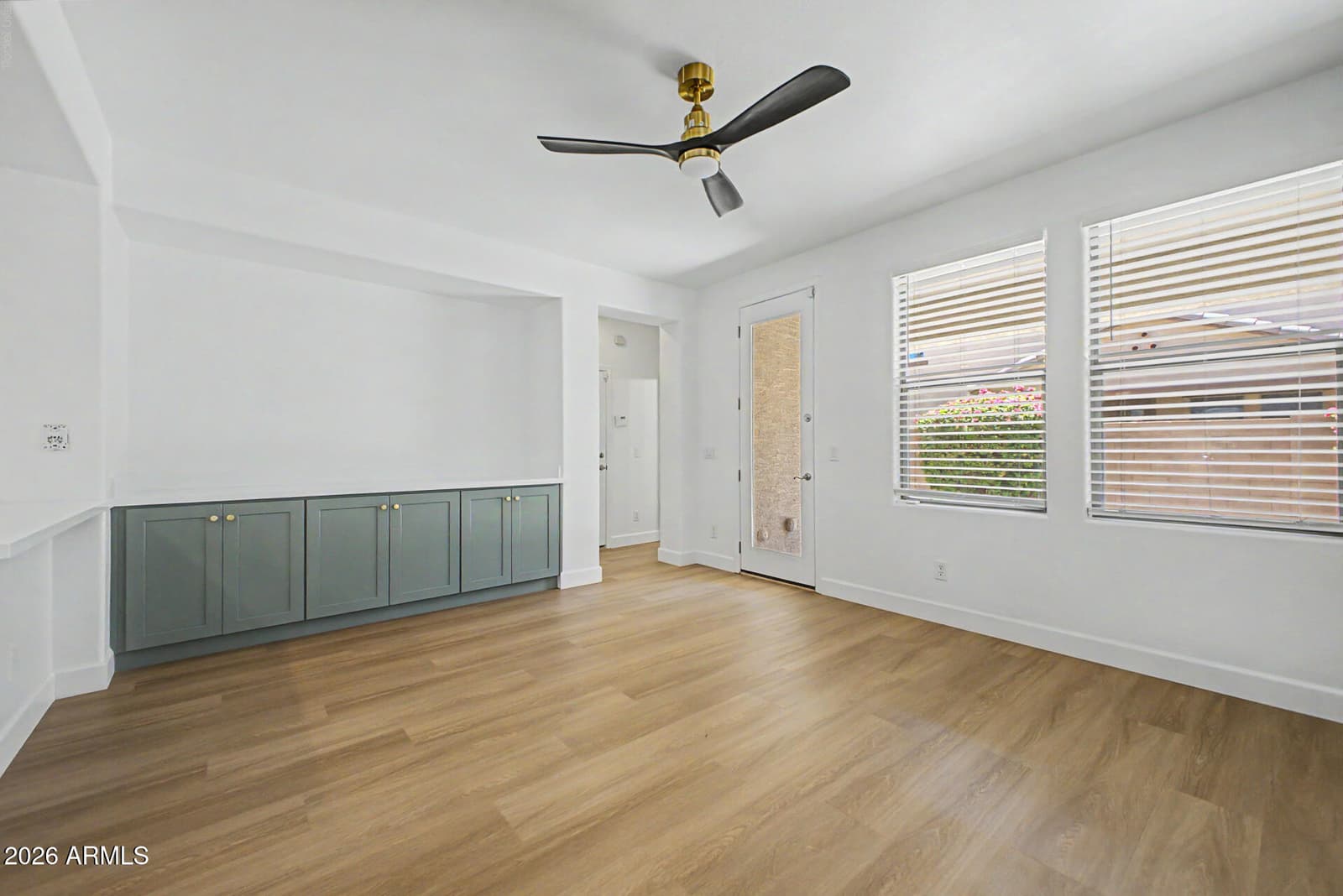 3317 E CARLA VISTA Drive, Gilbert, AZ 85295 — photo 13 of 57