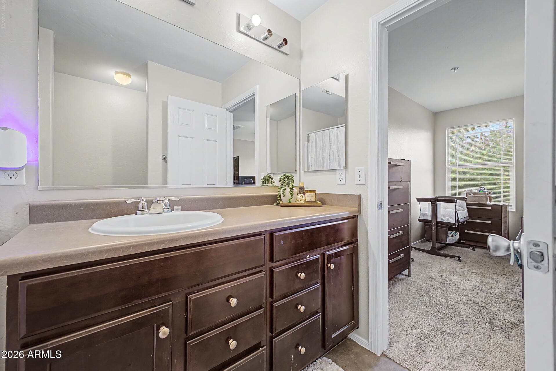 1523 N 81ST Drive, Phoenix, AZ 85043 — photo 21 of 34